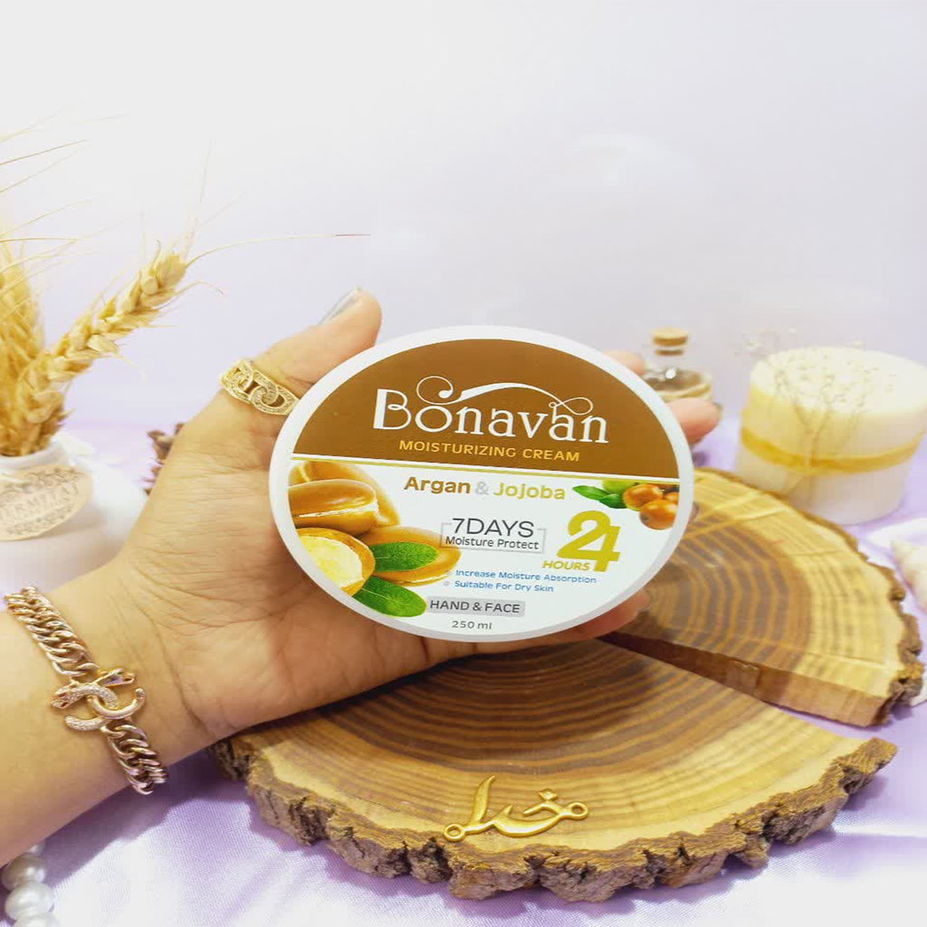 کرم مرطوب کننده کاسه ای دست و صورت رایحه آرگان جوجوبا برند بناوان BONAVAN