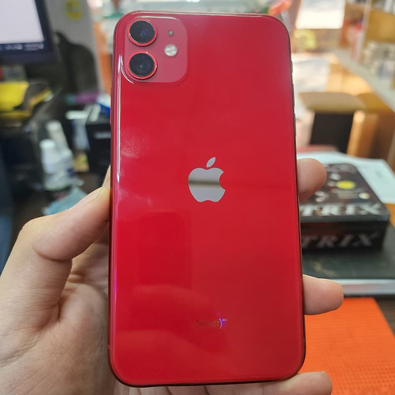 گوشی موبایل اپل آیفون 11 باتری فابریک 87% - ظرفیت 128 - رم 4 - Iphone 11 (استوک)